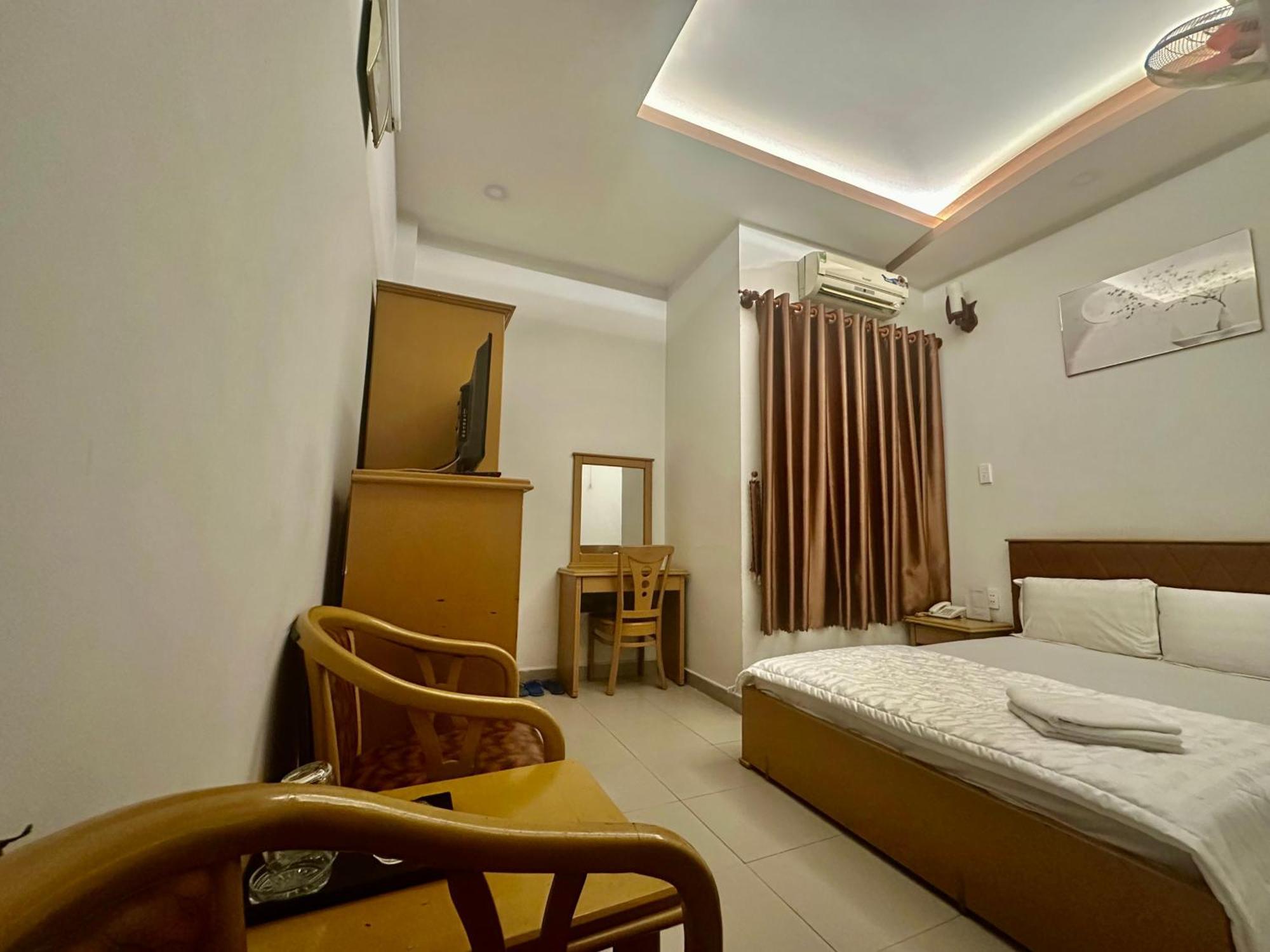 Ngoc Hoa Mai Hotell Ho Chi Minh-staden Exteriör bild
