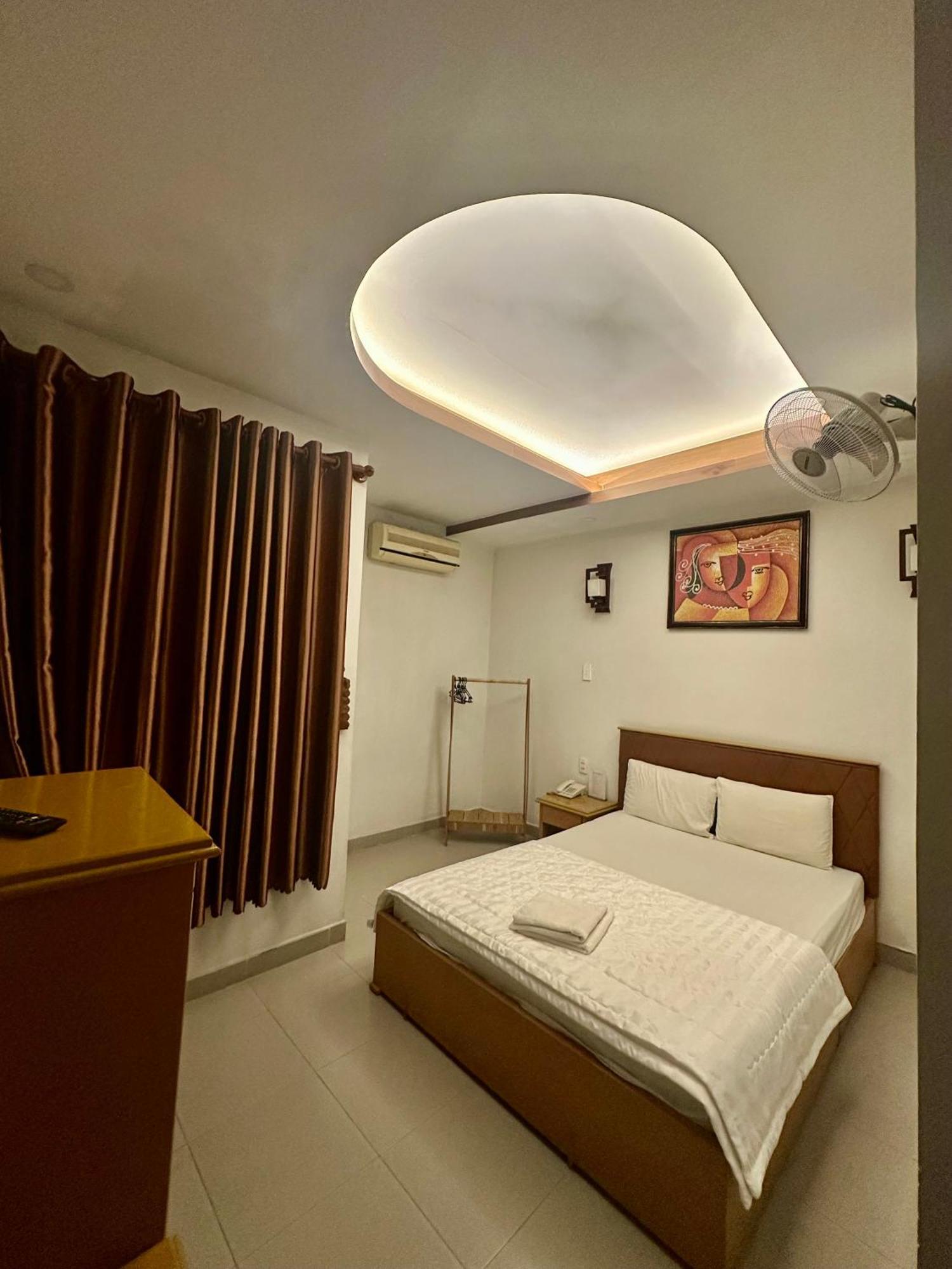 Ngoc Hoa Mai Hotell Ho Chi Minh-staden Exteriör bild